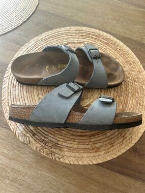 BIRKENSTOCK ARIZONA SANDALS IN GRAY - SIZE 37
